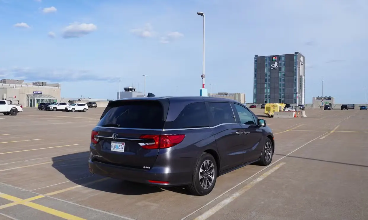 2022 Honda Odyssey EX-L Navi Auto — photo 4