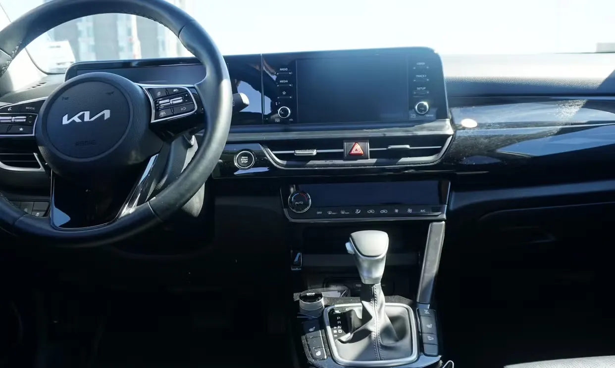 2025 Kia Seltos EX — photo 9