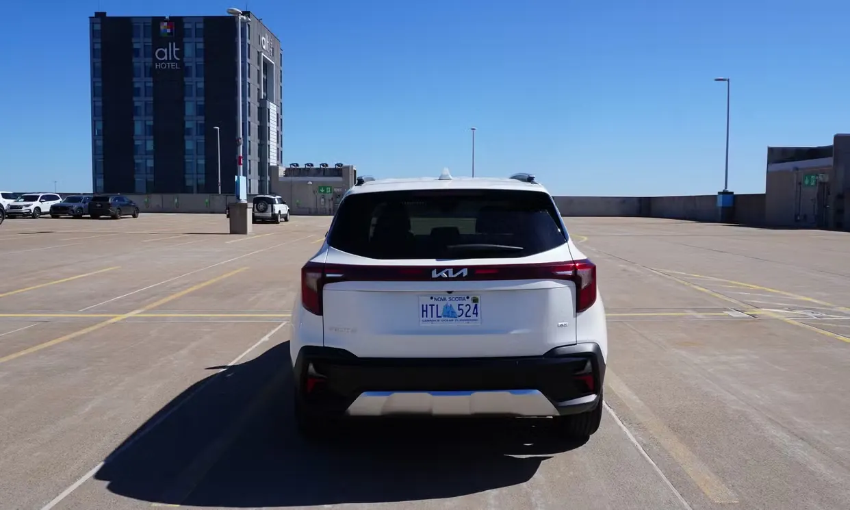 2025 Kia Seltos EX — photo 5